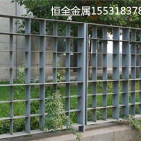 鐵路兩側(cè)到格柵板價(jià)格，鋼格柵板廠家噴漆鍍鋅定購(gòu)加工